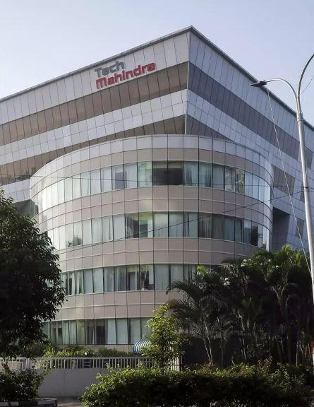 Tech Mahindra Q1 Results Announcement : Profit drops 39% YoY to Rs 693 crore! More Deets Inside